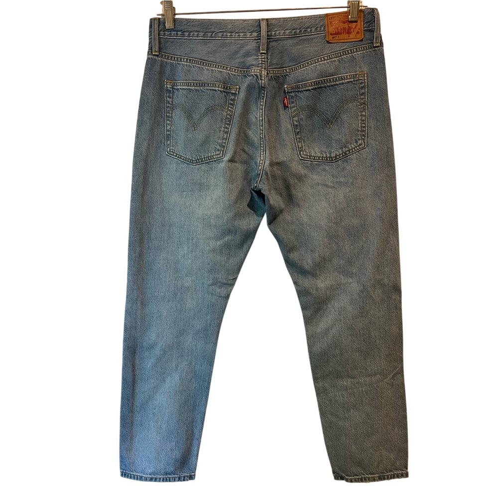 Levi’s 501 T Distressed Jeans Men’s W31 L28 Light Wash Tapered Denim - Picture 2 of 14
